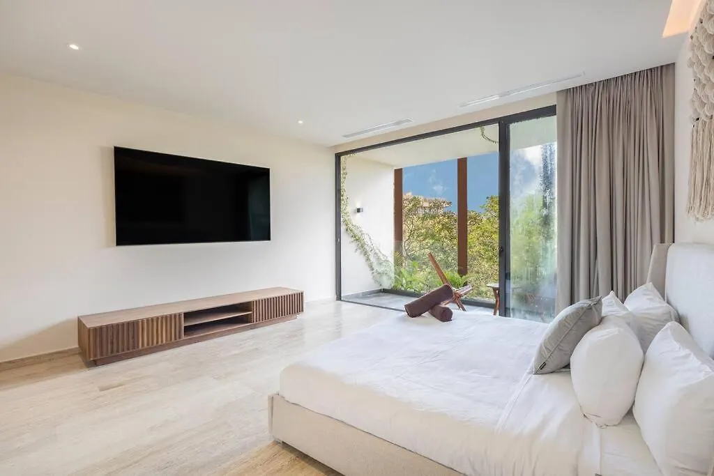 Stunning 2 Bd Mistiq Ph Rooftop Private Pool تولوم 0*,